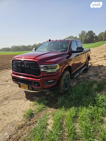 מודעת רכב דודג'