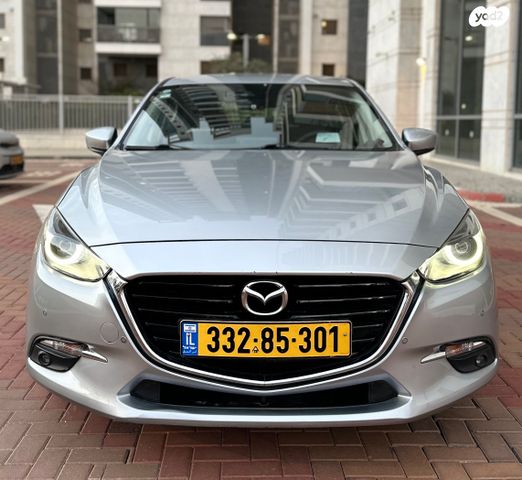 מודעת רכב מאזדה 3