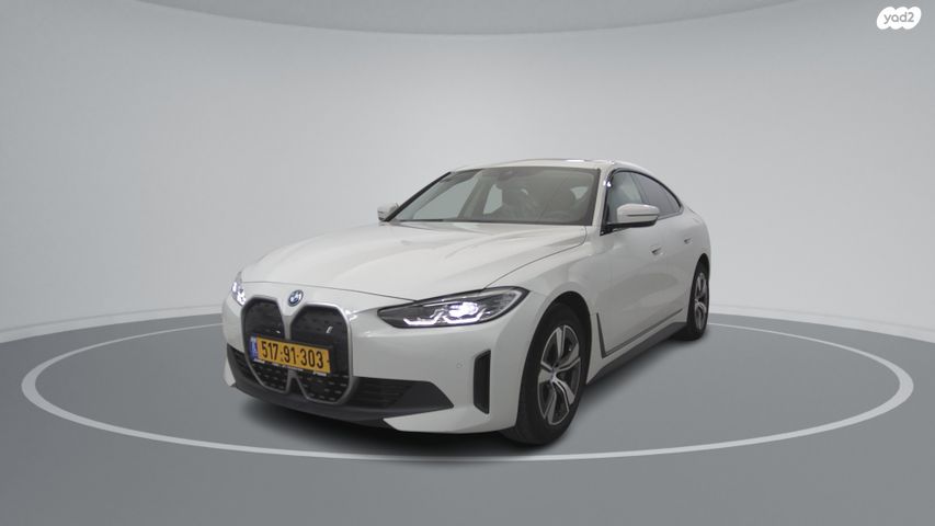 מודעת רכב ב מ וו i4