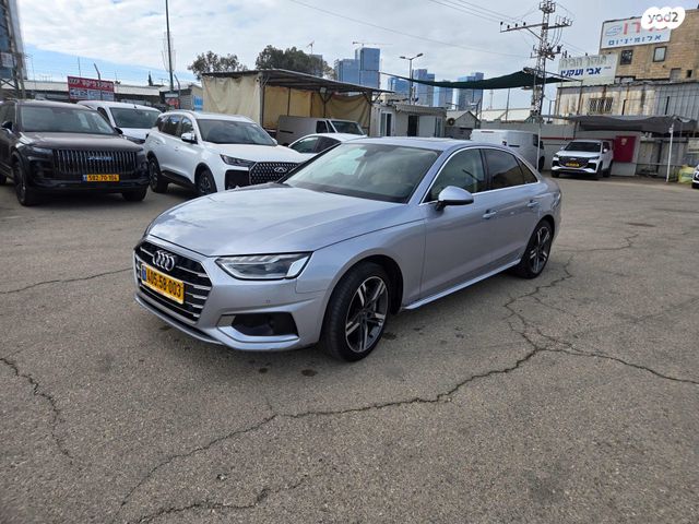 מודעת רכב אאודי A4