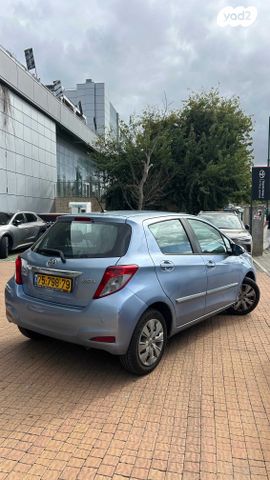 מודעת רכב טויוטה יאריס