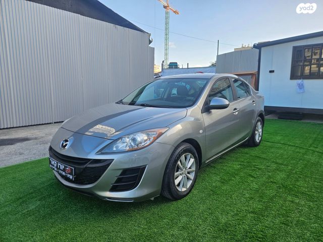 מודעת רכב מאזדה 3