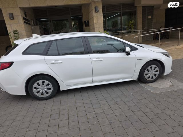 מודעת רכב טויוטה קורולה