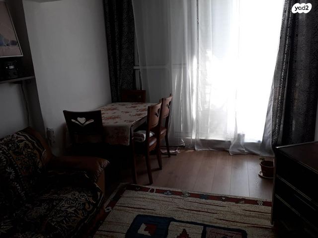 שדרות יוספטל 77