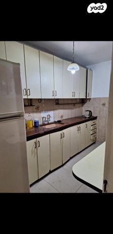 דרך יד לבנים 146