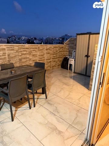 האחים סמילצ'נסקי 33