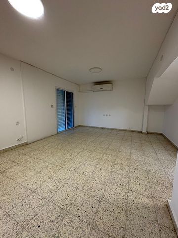 שדרות מנחם בגין 149