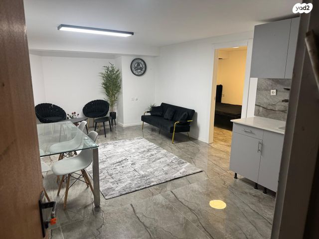 מרום גולן 15