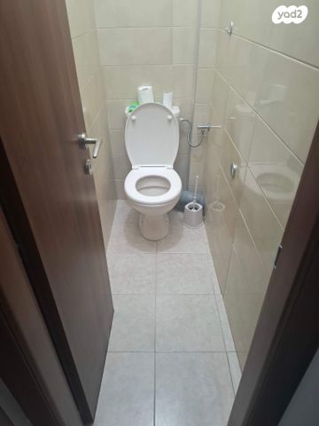 ז'בוטינסקי 57