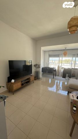 דרך אלנבי 166