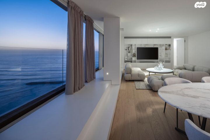 אלי לנדאו 60