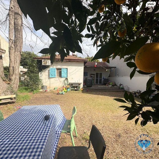 בית פרטי/ קוטג', מרכז מזרחי, נס ציונה