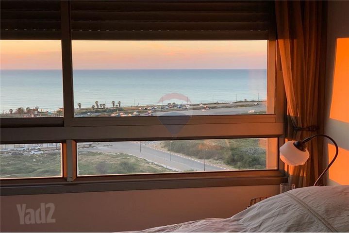 גג/ פנטהאוז למכירה בתל אביב יפו (תיווך) — 4