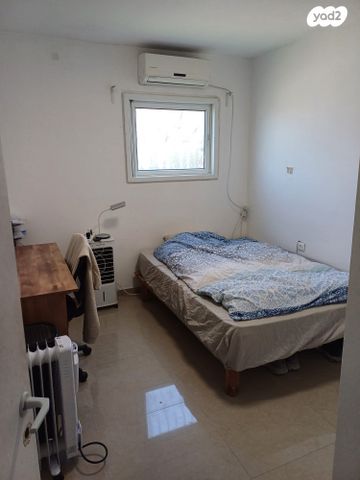 אברהם מזרחי 1