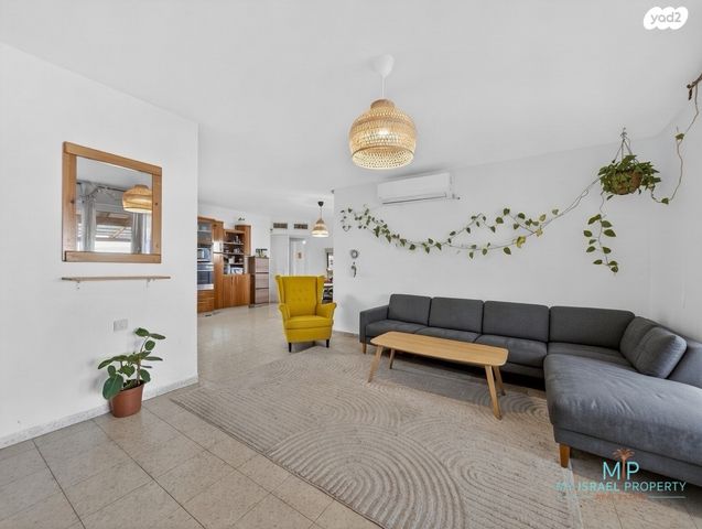 דירה, זכרון יעקב