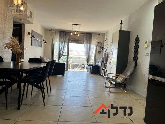 גג/ פנטהאוז למכירה בבית שמש (תיווך) — 2