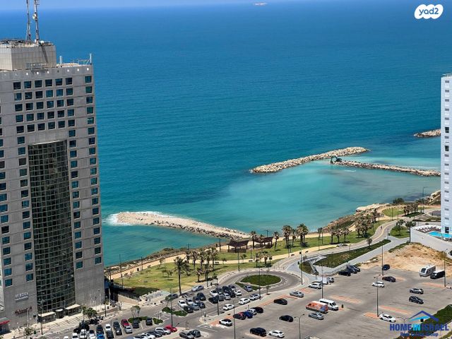 אמנון ליפקין שחק 