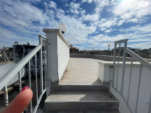 קרית שרת מערב