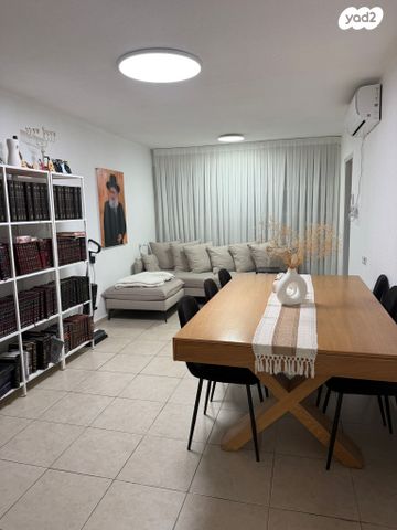 פרופסור משה שור 