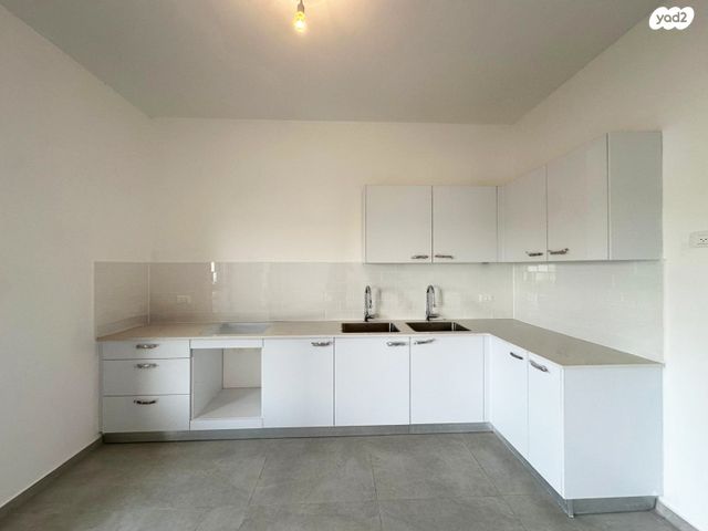 יצחק שמיר 159