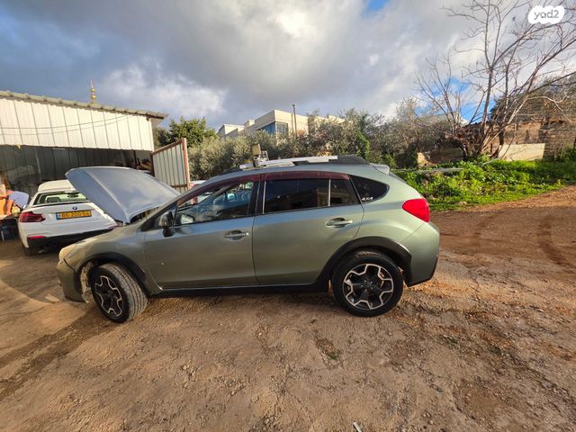 מודעת רכב סובארו XV