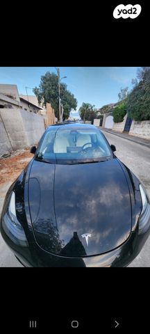 מודעת רכב טסלה מודל 3