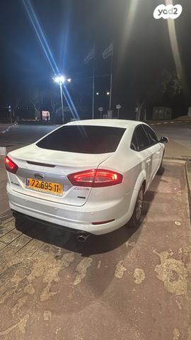 מודעת רכב פורד מונדאו