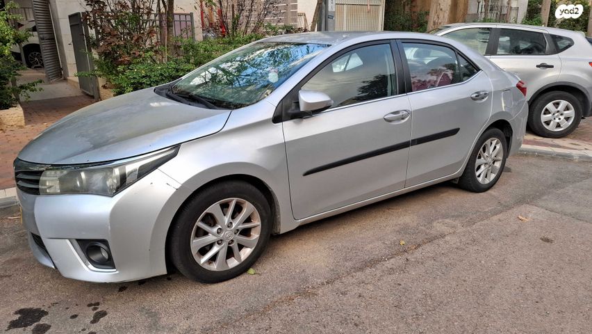 מודעת רכב טויוטה קורולה