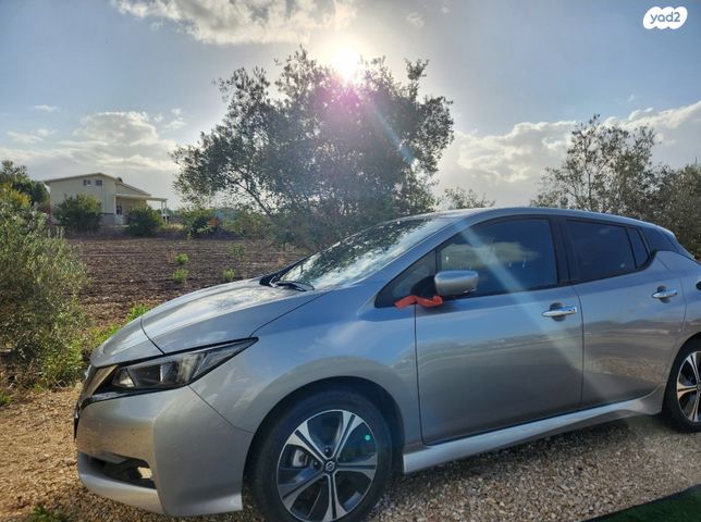 מודעת רכב ניסאן ליף