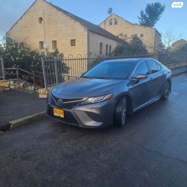 מודעת רכב טויוטה קאמרי