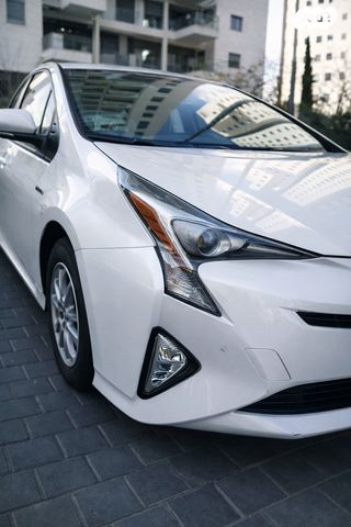 מודעת רכב טויוטה פריוס