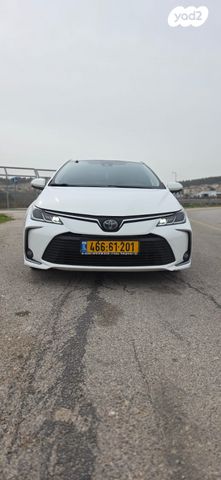 מודעת רכב טויוטה קורולה