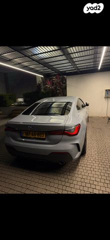 מודעת רכב ב מ וו סדרה 4