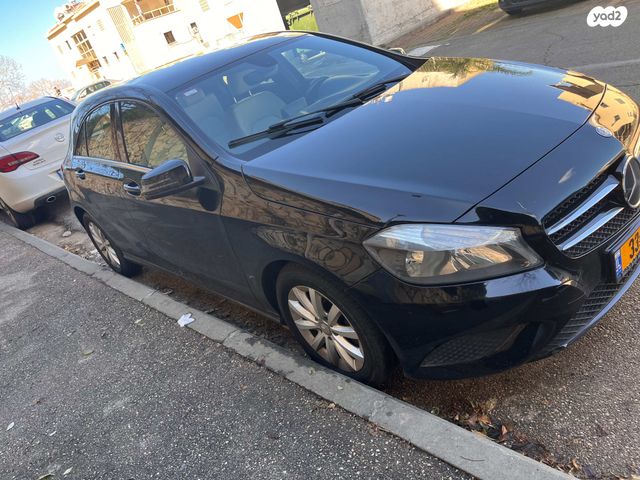 מודעת רכב מרצדס-בנץ A-class