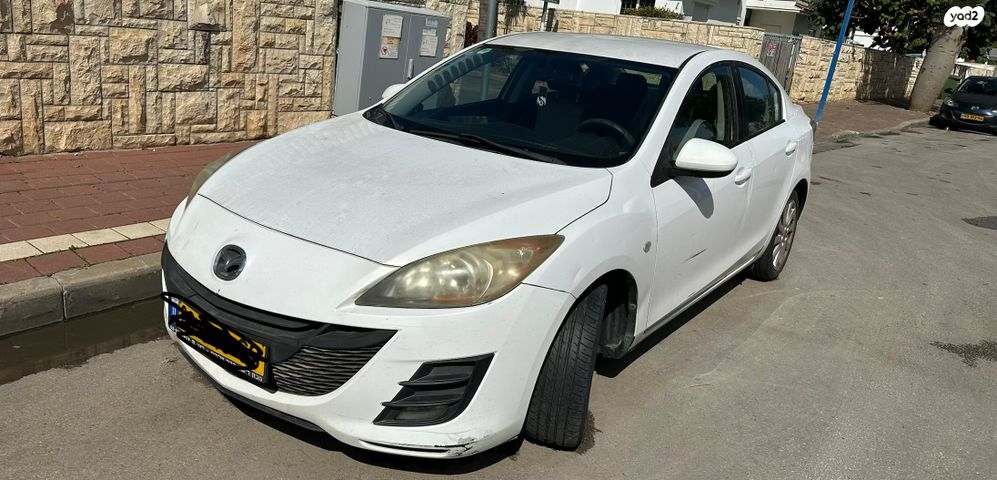 מודעת רכב מאזדה 3