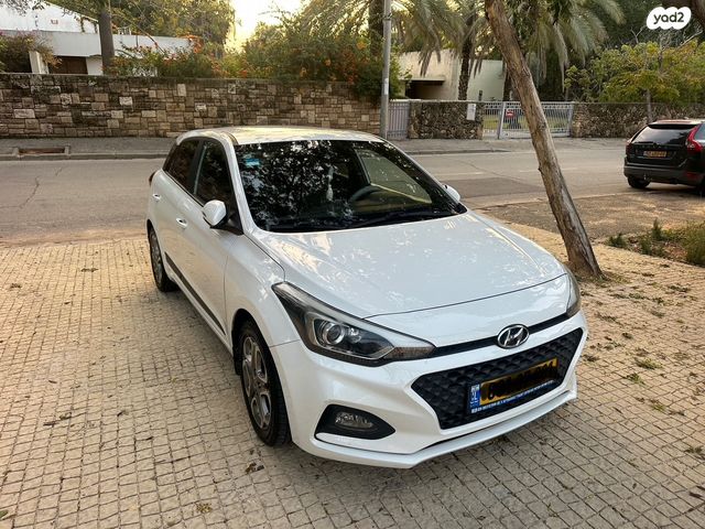 מודעת רכב יונדאי i20