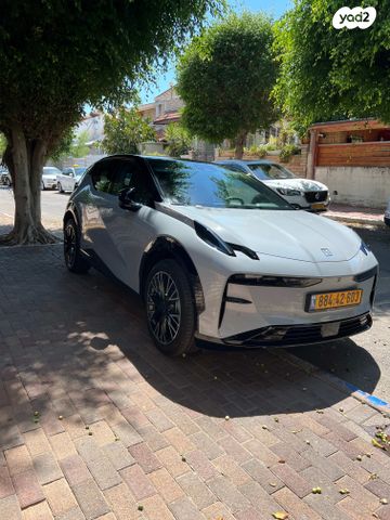 מודעת רכב זיקר X