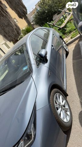 מודעת רכב טויוטה קורולה