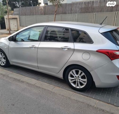 מודעת רכב יונדאי i30