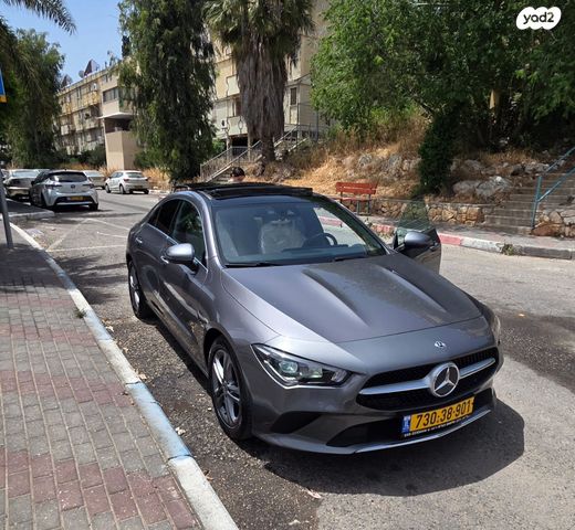 מודעת רכב מרצדס-בנץ CLA