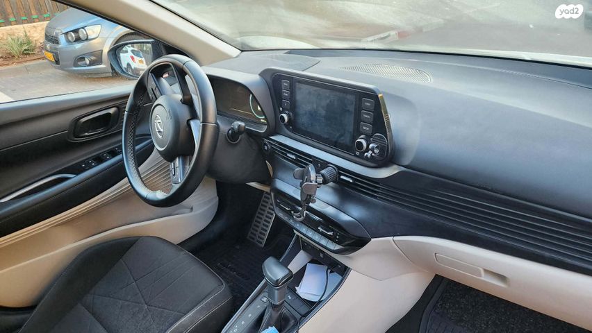 מודעת רכב יונדאי באיון