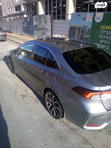 מודעת רכב טויוטה קורולה