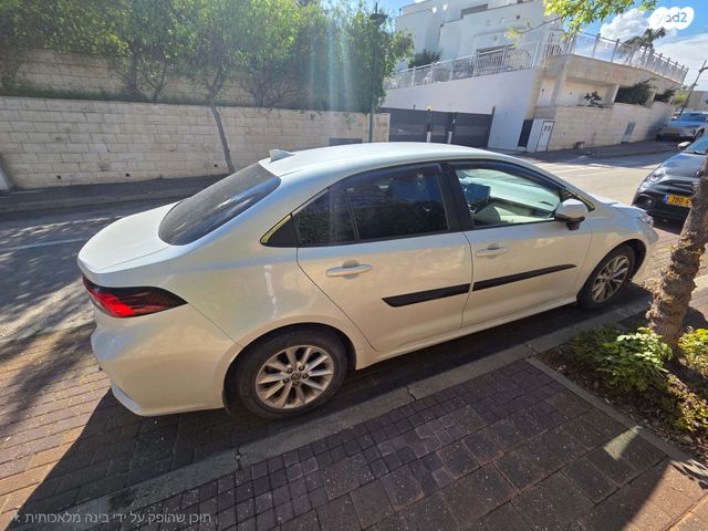 מודעת רכב טויוטה קורולה