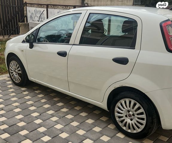 מודעת רכב פיאט פונטו