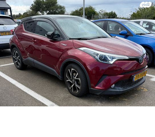 מודעת רכב טויוטה C-HR