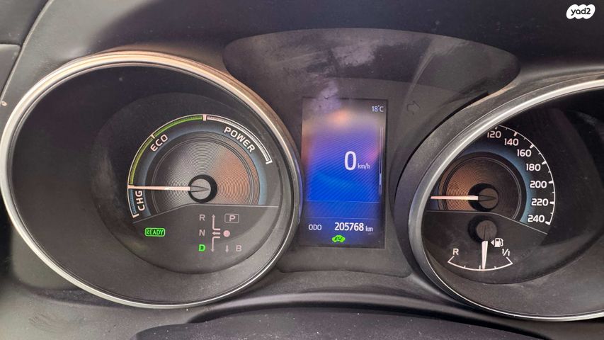 מודעת רכב טויוטה אוריס