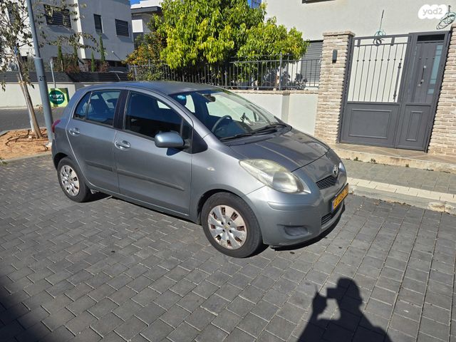 מודעת רכב טויוטה יאריס