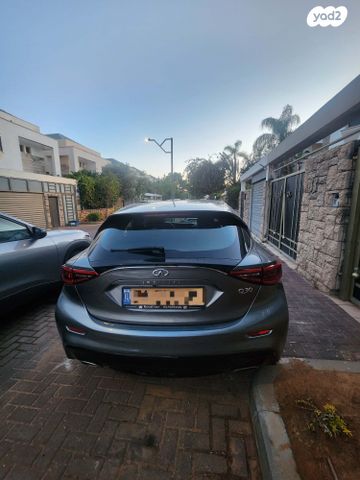 מודעת רכב אינפיניטי Q30