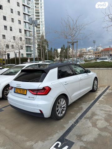 מודעת רכב אאודי A1