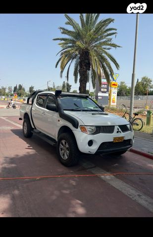 מודעת רכב מיצובישי טרייטון / L200
